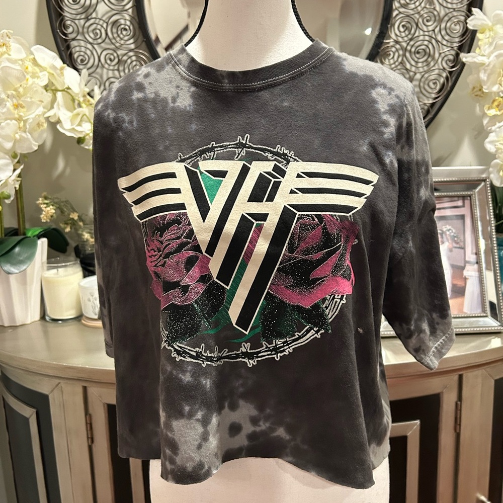 Vintage-Inspired Black Tie-Dye Short Sleeve Tee with Graphic Logo